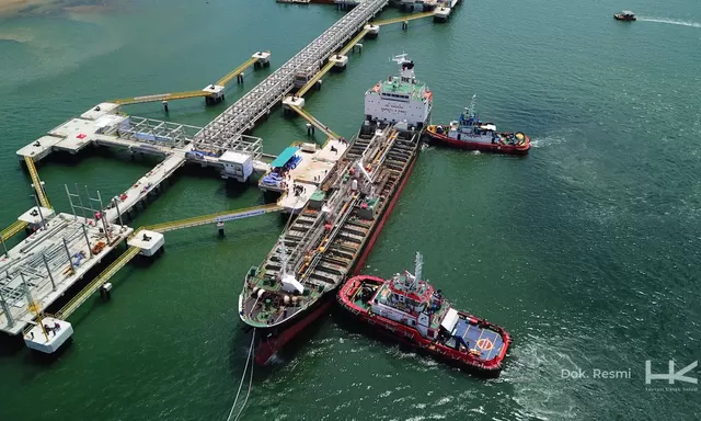 Dermaga TBBM Tanjung Batu Tuntas Dibangun Hutama Karya, Dorong Kelancaran Pasokan Energi ke Wilayah Tengah dan Timur