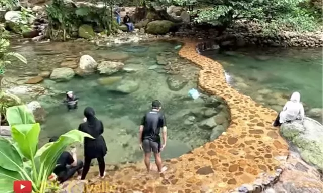Wisata Alam Bogor Terbaru Lembah Tebus Memiliki Air yang Jernih dan Sejuknya Udara Hutan TNGHS