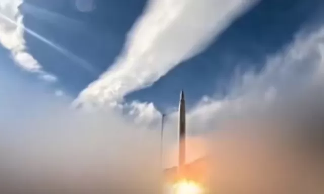 Tulisan "GAME OVER USA" di Rudal Iran Dinilai Pertegas Perang Psikologis terhadap AS
