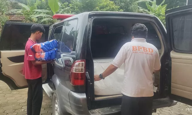 Pompa Air Bekerja, Logistik Mengalir untuk Warga Terdampak Banjir Pekalongan