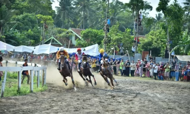Serunya Pacuan Kuda Ambal Kebumen, Tradisi Meriah Kala Lebaran Tiba