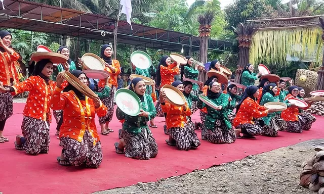 Merti Pedukuhan Boro, Karangsewu Kolaborasi dengan Biennale Jogja 18 'Kawruh Tanah Lelaku'
