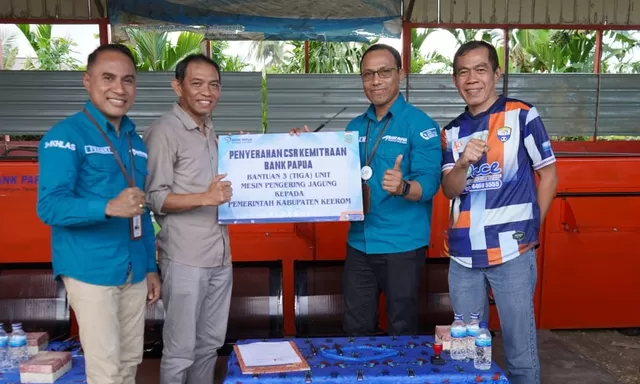 Bank Papua Bantu Petani Keerom 3 Unit Mesin Pengeringan Jagung