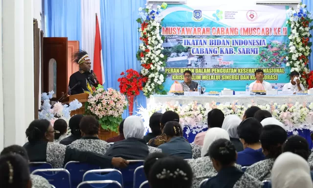 Bidan Garda Terdepan Selamatkan Generasi Sarmi