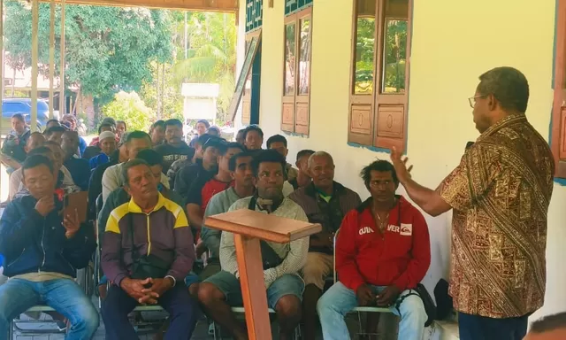 FX Mote Dorong Ojek Bersatu dan Kuat Lewat Koperasi dan Klub Olahraga di Waropen