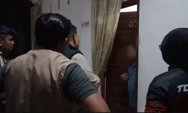 Satpol PP Padang Razia Penginapan dan Hiburan Malam, Pasangan Tak Menikah Diamankan