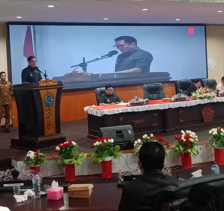 Ketuk Palu! DPRD dan Pemkab Minut Sepakati Ranperda Pemerintahan Desa