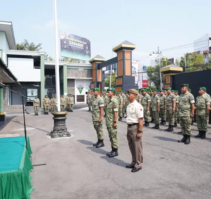 Wujud Penghargaan Negara Atas Dedikasi Prajurit, 64 Personel Kodim 0808/Blitar Resmi Naik Pangkat