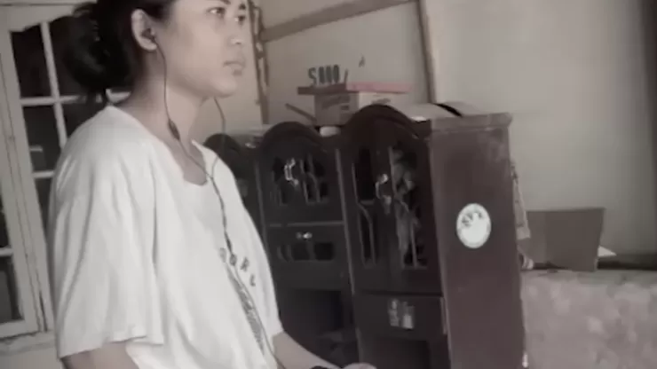 Kisah Pilu ODGJ Yola, Pernah Kerja dan Nganggur jadi Depresi, Hobi Belanja Online Sampai Ortu Jual Tanah untuk Bayar Tagihan