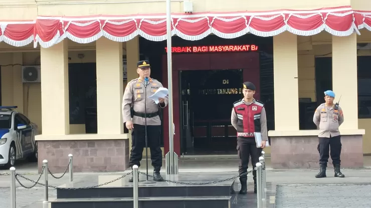 Kabag Ops Berikan Arahan Kepada Personil, Apresiasi Prestasi Patroli 3C