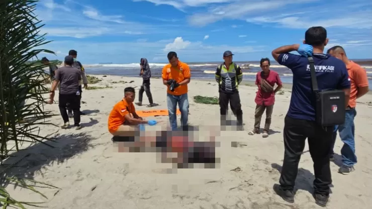 Jasad Pria Ditemukan Hanyut di Tapanuli Tengah, Diduga Sempat Melompat ke Sungai