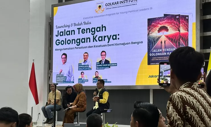 Golkar Sambut Baik Buku "Jalan Tengah" Erwin Aksa