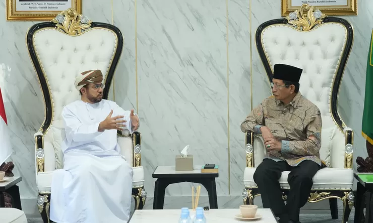 Menag RI Terima Dubes Oman, Bahas Peluang Beasiswa untuk Pelajar Indonesia 