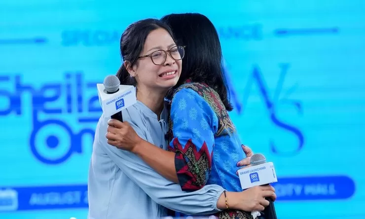Kisah Haru PMI Taiwan 10 Tahun Tak Pulang, Tangis Yuni Pecah Saat BRI Beri Kejutan "Teman Seperjuangan" Ini!