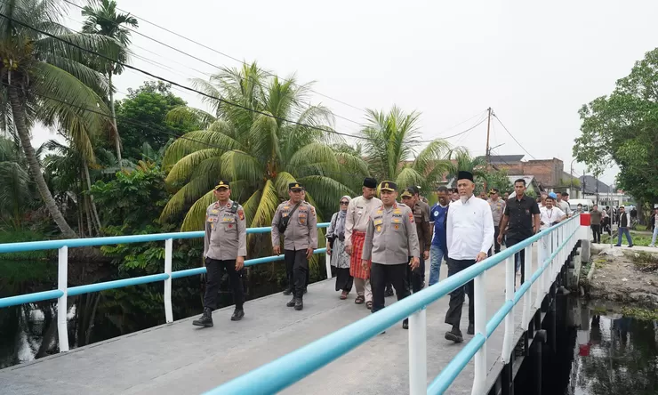 Kapolda Riau Tinjau Jembatan Merah Putih di Dumai, Wujud Pengabdian Polri untuk Masyarakat