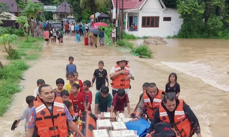 BNI Dukung Pemulihan Pascabencana di Sumbar melalui Penyaluran Bantuan