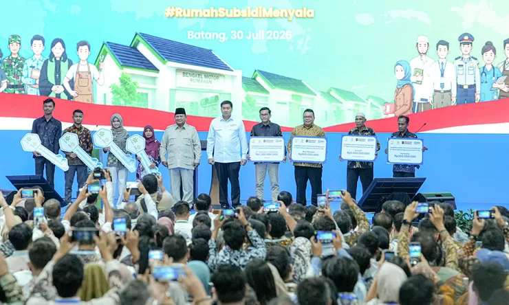 BRI Perkuat Pembiayaan Perumahan dan FLPP, 6.059 Debitur Ikuti Akad Massal KPR Bersama Presiden Prabowo