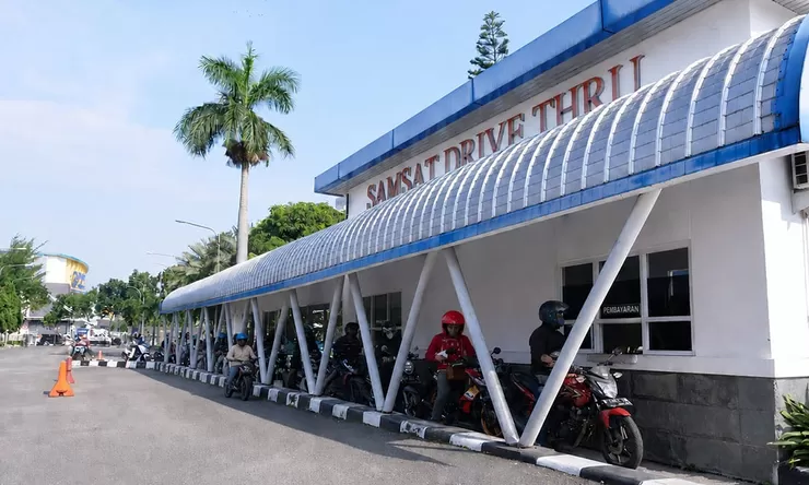 Bayar Pajak Kendaraan Tanpa Turun dari Mobil, Ini 15 Lokasi Samsat Drive Thru di Jawa Barat
