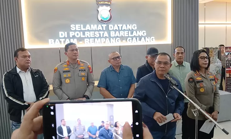 Bareskrim Polri dan Polda Kepri Bongkar Kasino di Batam, 197 Orang Diamankan dan Uang Rp7,79 Miliar Disita