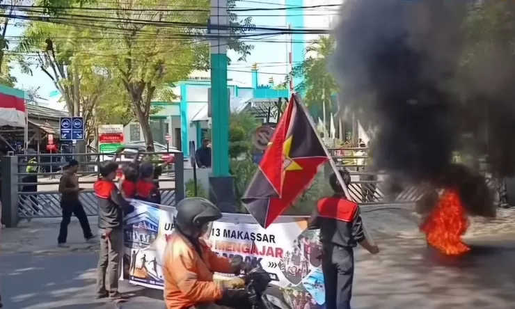Demo di Kantor PLN Sulselrabar Memanas, Mahasiswa Desak GM Dicopot karena Pemadaman Bergilir