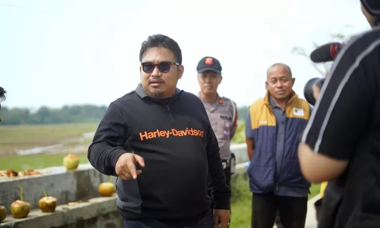 Kang Rey ngaku 'malu' resmikan jalan setengah jadi, sekaligus gaspol bangun Pantura