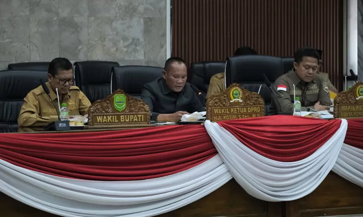RAPBD Subang 2027 tembus Rp2,7 triliun, DPRD soroti rencana defisit Rp106,5 miliar