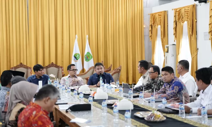 Subang dihadapkan dilema lumbung padi atau kawasan industri, Kang Rey ungkap luas LP2B