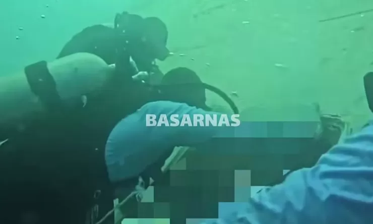 Dikomentari ‘evakuasi sibuk bikin konten’, penyelam BSG ungkap alasan buat video saat pencarian korban kapal Virgo Transport 8