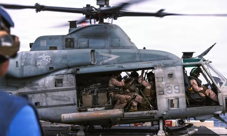 AS Serang Situs Pertahanan Iran di Dekat Selat Hormuz, Teheran Klaim Balas Targetkan Pangkalan Militer Amerika