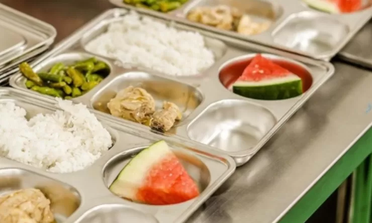 BGN Kaji Ulang Penerima Makan Bergizi Gratis, Siswa SMA Berpotensi Dicoret