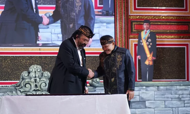 Perkuat Semangat Restorasi, Surya Paloh Apresiasi AM Hendropriyono Bangun Kraton Majapahit Jakarta