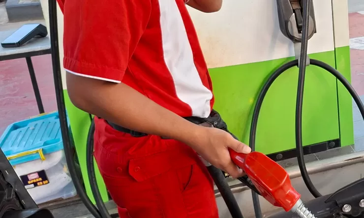 Harga BBM Non Subsidi Melejit Tajam,Pengguna Pertamax Turbo Pertamina Dex dan Dexlite Menjerit