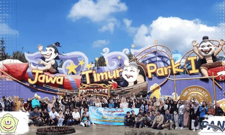 Setelah Kunjungan Industri, Siswa SMK Kesehatan BIM Blitar Jelajahi Keindahan dan Edukasi di Jatim Park 1