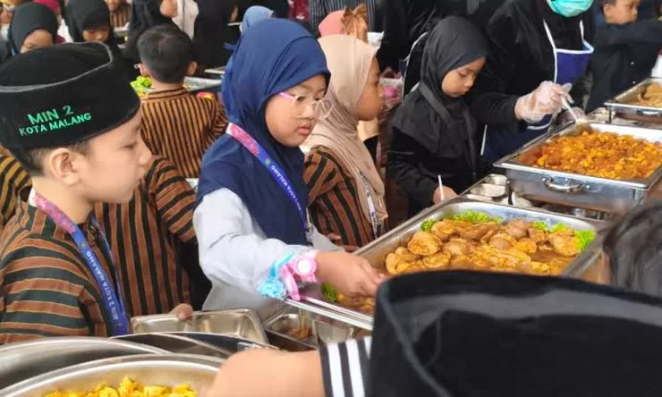 Lebih dari 60 Dapur Uji Coba MBG Prasmanan, BGN Harap Sisa Makanan Berkurang