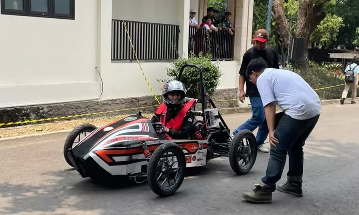 Bukan Sekadar Ngebut, Ini Andalan Mobil Listrik UMT di KMLI 2026