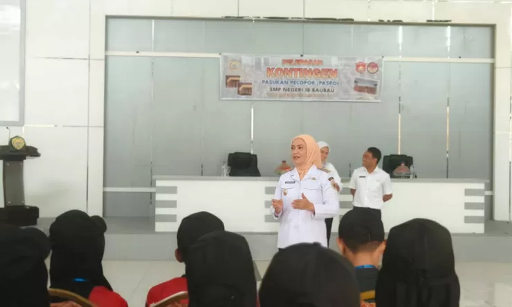 Dua Kali ke Tingkat Nasional, Wawali Baubau Apresiasi Kontingen SMPN 18 