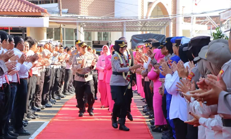 AKBP Ratna Quratul Ainy Nahkodai Polres Kendal, Siap Perkuat Sinergi dan Pelayanan Masyarakat