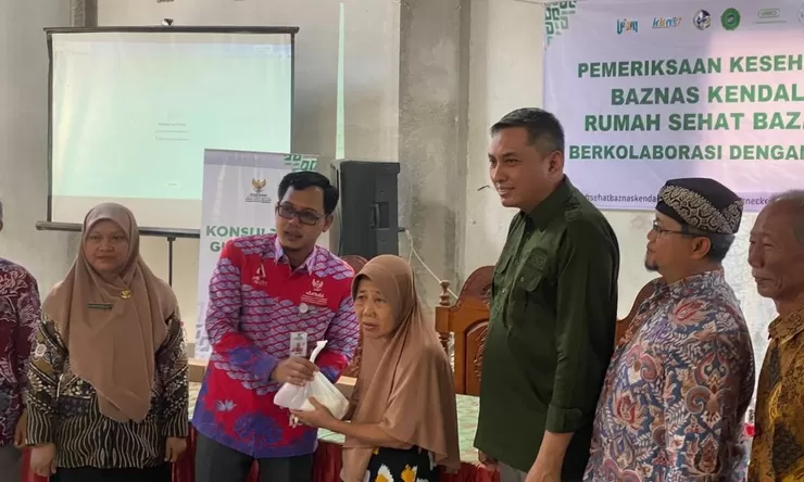 KKN Unwahas Gandeng BAZNAS Kendal Layani Cek Sehat Gratis