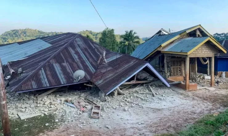 Data BNPB : Hingga Minggu Pagi Gempa Flores Renggut 51 Korban Jiwa