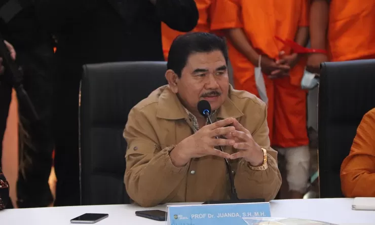 Prof Juanda. : Penggantian Kapolri Absolud Presiden