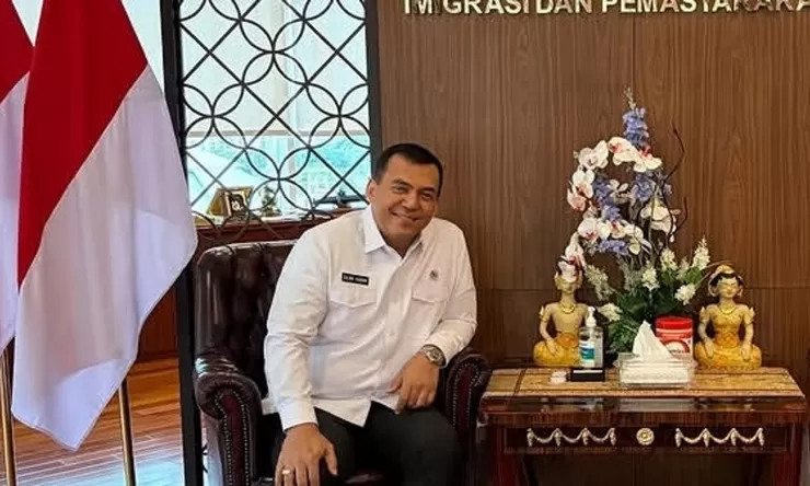 Sempat Dicari KPK, Wamen Imipas Silmy Karim Akhirnya Muncul dan Datangi Gedung Merah Putih