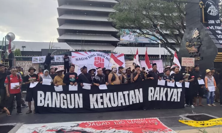 Jateng Darurat Ekonomi Rakyat, Buruh Aliansi Jateng Guyub Desak Evaluasi Omnibus Law, Tolak Pajak JHT dan Tuntut Upah Layak Nasional