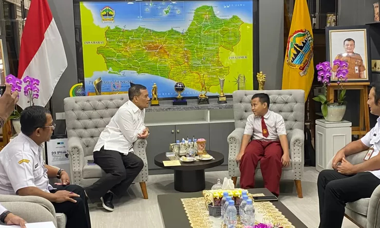 Bikin Bangga! Bocah SD Boyolali Diapresiasi Gubernur Jateng Usai Bantu NASA Tutup Celah Keamanan