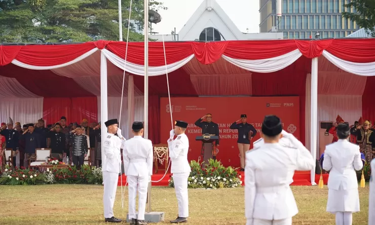 Kemerdekaan yang Tumbuh dari Usaha Perempuan Ultra Mikro