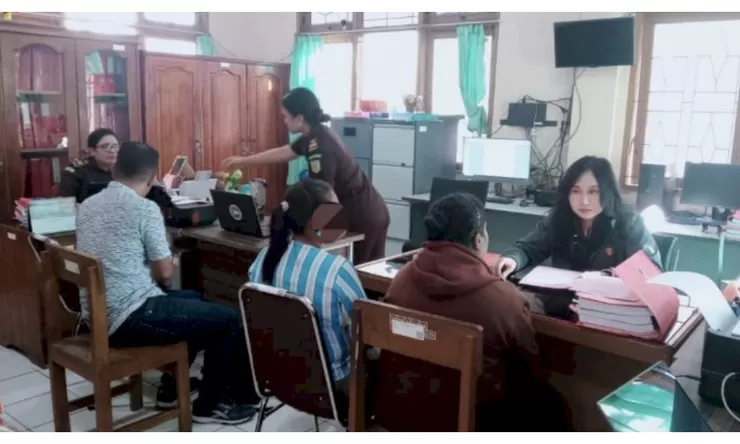 Cungkil Jendela Rumah Kosong, Pria di Kupang Gasak Emas dan Uang Korban, Kini Dilimpahkan ke Jaksa