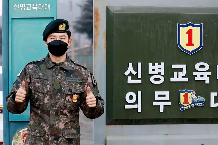 Kim Dongjun Selesai Wajib Militer Hari Ini, Berikut Profil Si Maknae ZE ...