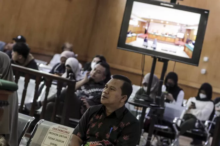 [FOTO] Suasana Sidang Lanjutan Kasus Suap Yana Mulyana Di Pengadilan ...