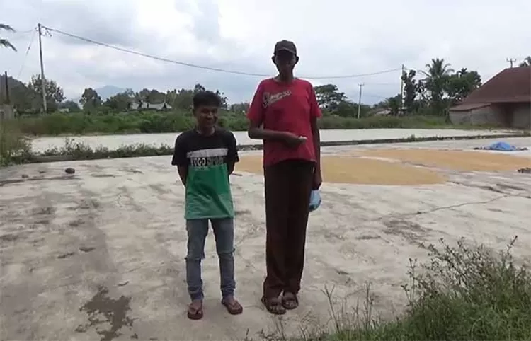 Penampakan Sosok Manusia Raksasa Setinggi 225 cm di Sumatera Barat, Si Dodon Sang Pencari Kerang Pensi