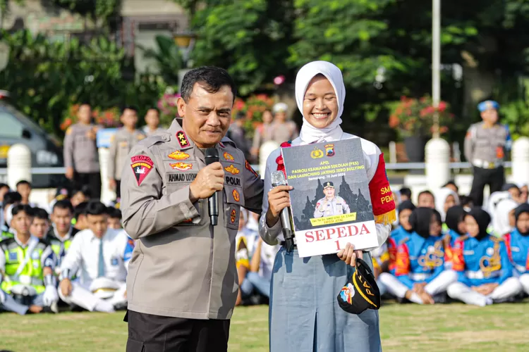 Waspada Perundungan Di Sekolah, Ahmad Luthfi : Pendisiplinan Jadi Kunci ...