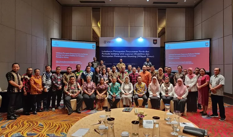 Direktorat Produk Hukum Daerah dan Direktorat Jenderal Otonomi Daerah Kementerian Dalam Negeri (Kemendagri), bekerja sama dengan program USAID ERAT (Tata Kelola Pemerintahan yang Efektif, Efisien, dan Kuat), menyelenggarakan Lokakarya Percepatan Penyusunan Perda dan Perkada tentang Unit Layanan Disa